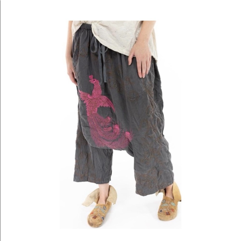 NWOT Magnolia Pearl Cotton Dragon Trousers